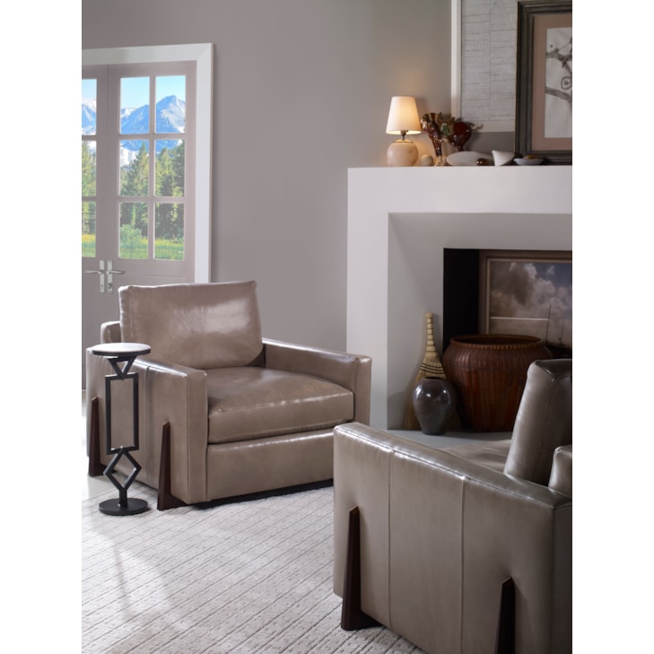 Century Thomas O'Brien Esmeralda Martini Table