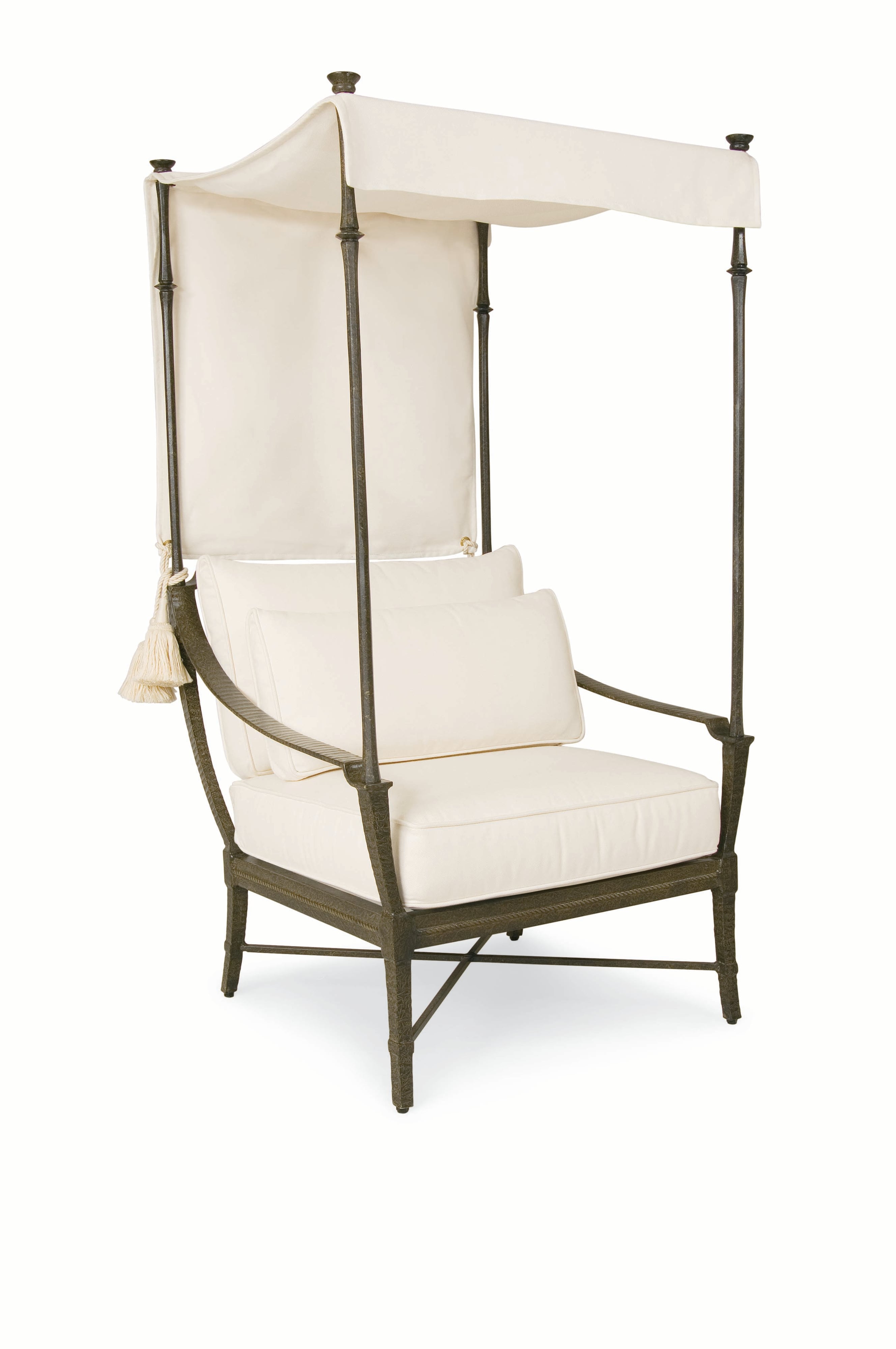 Century Andalusia Outdoor Lounge Chair