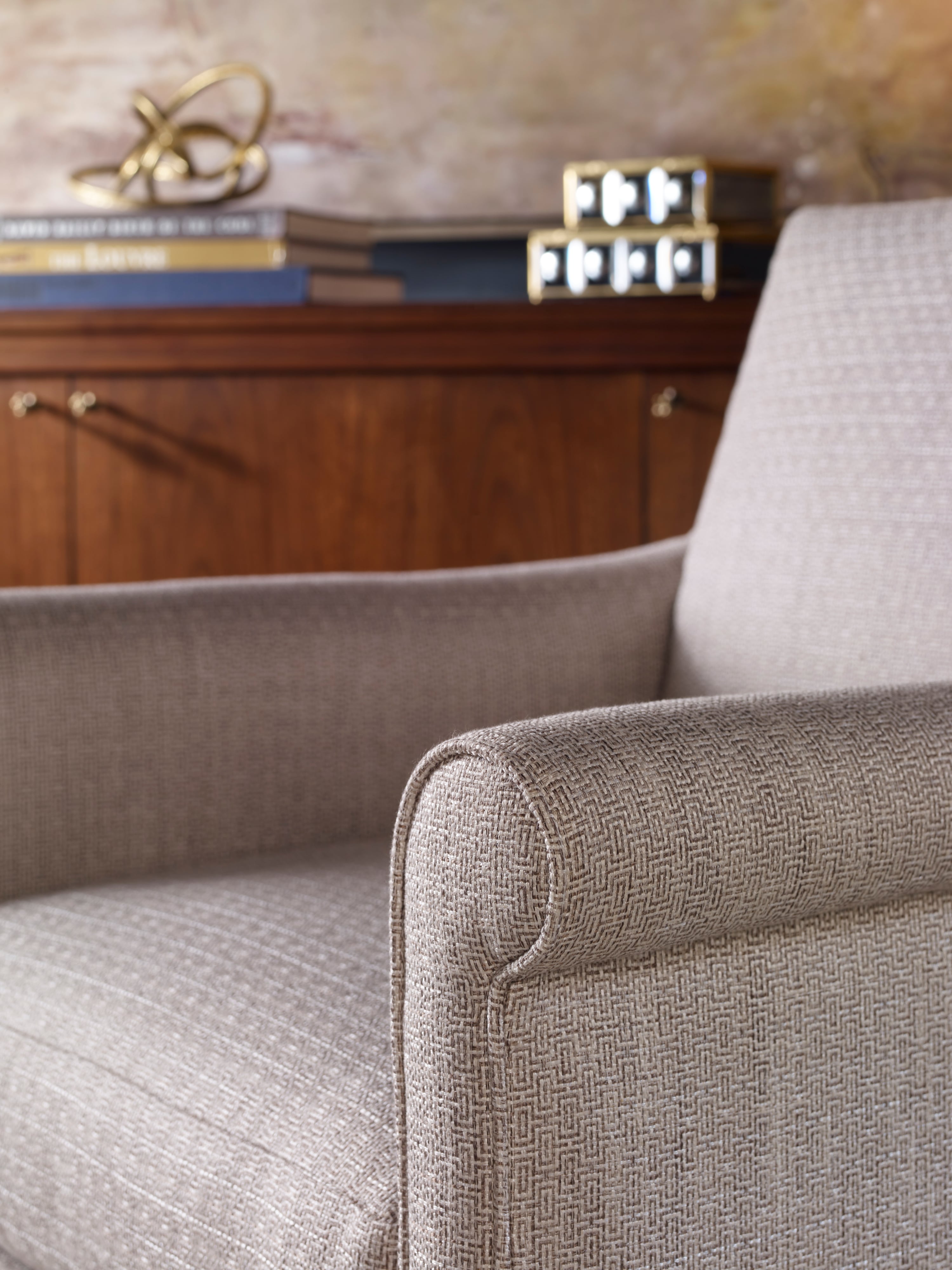 Century Century Home Elegance Tish Chair