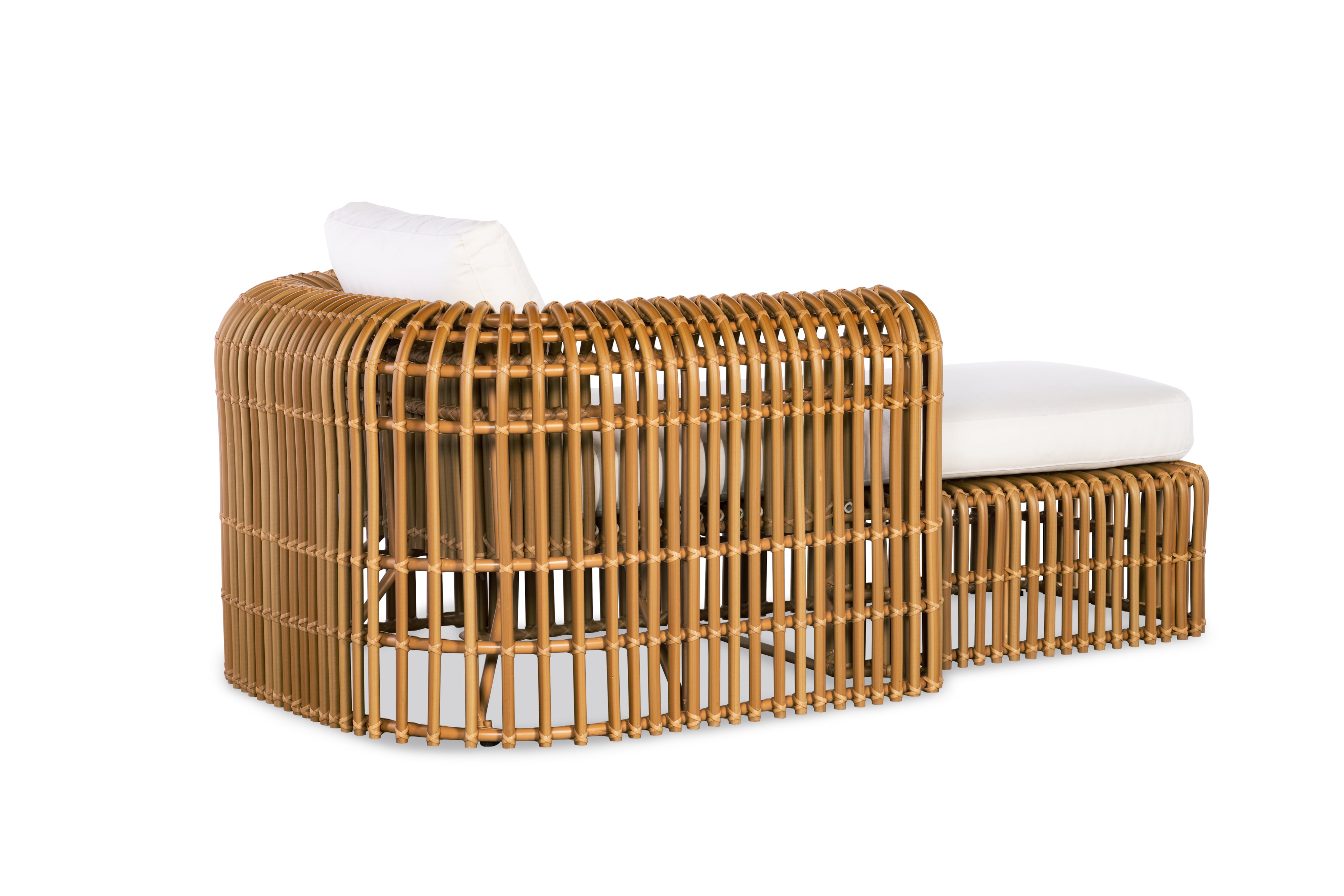 Century Carrier and Company Outdoor Gio Outdoor Laf Chaise