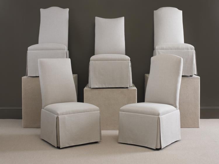 Chandler Curved Back/Sweep Top W/Casters