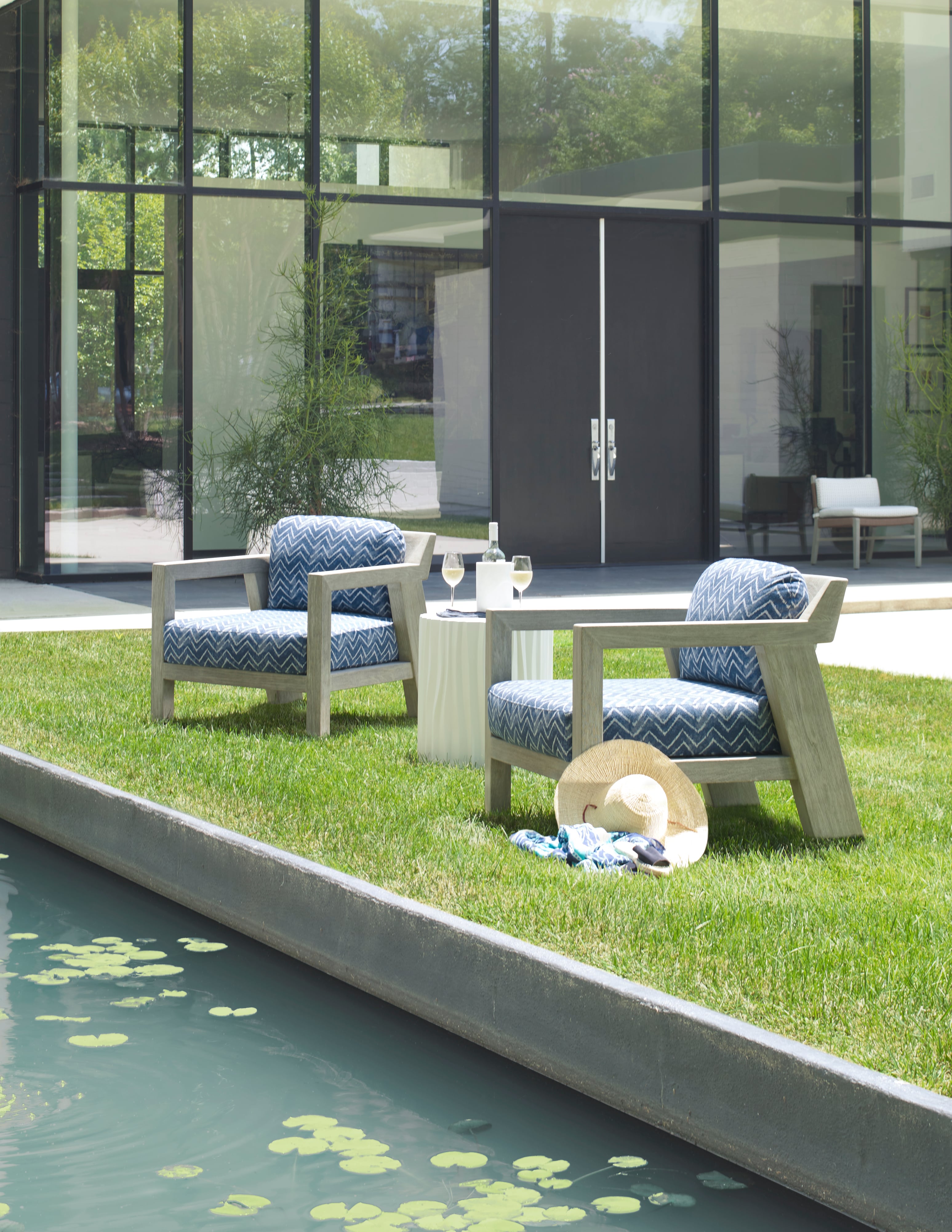 Century Outdoor Complements Outdoor Complements Chair