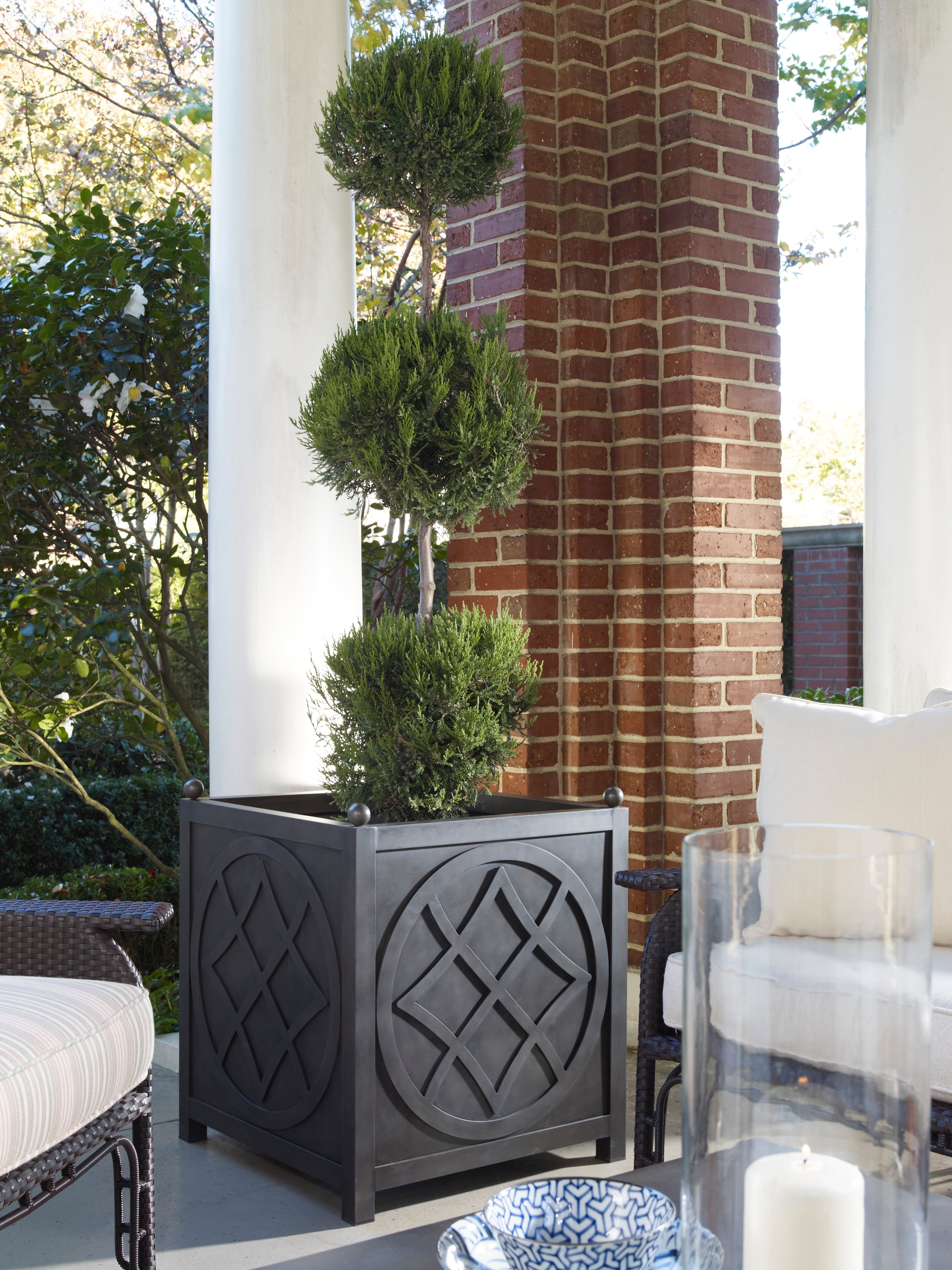 Century Bunny Williams Outdoor Outdoor Planter