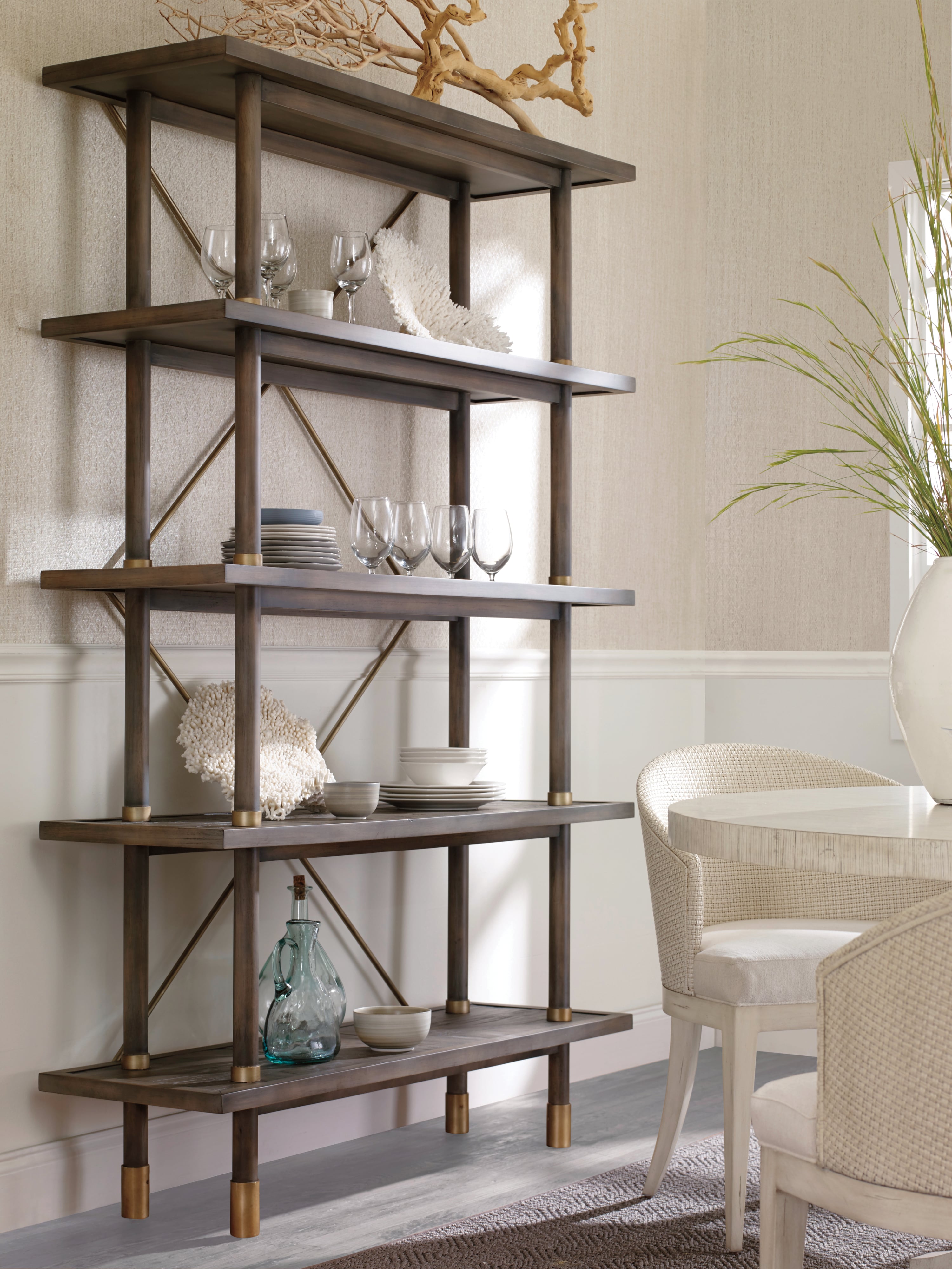 Etagere