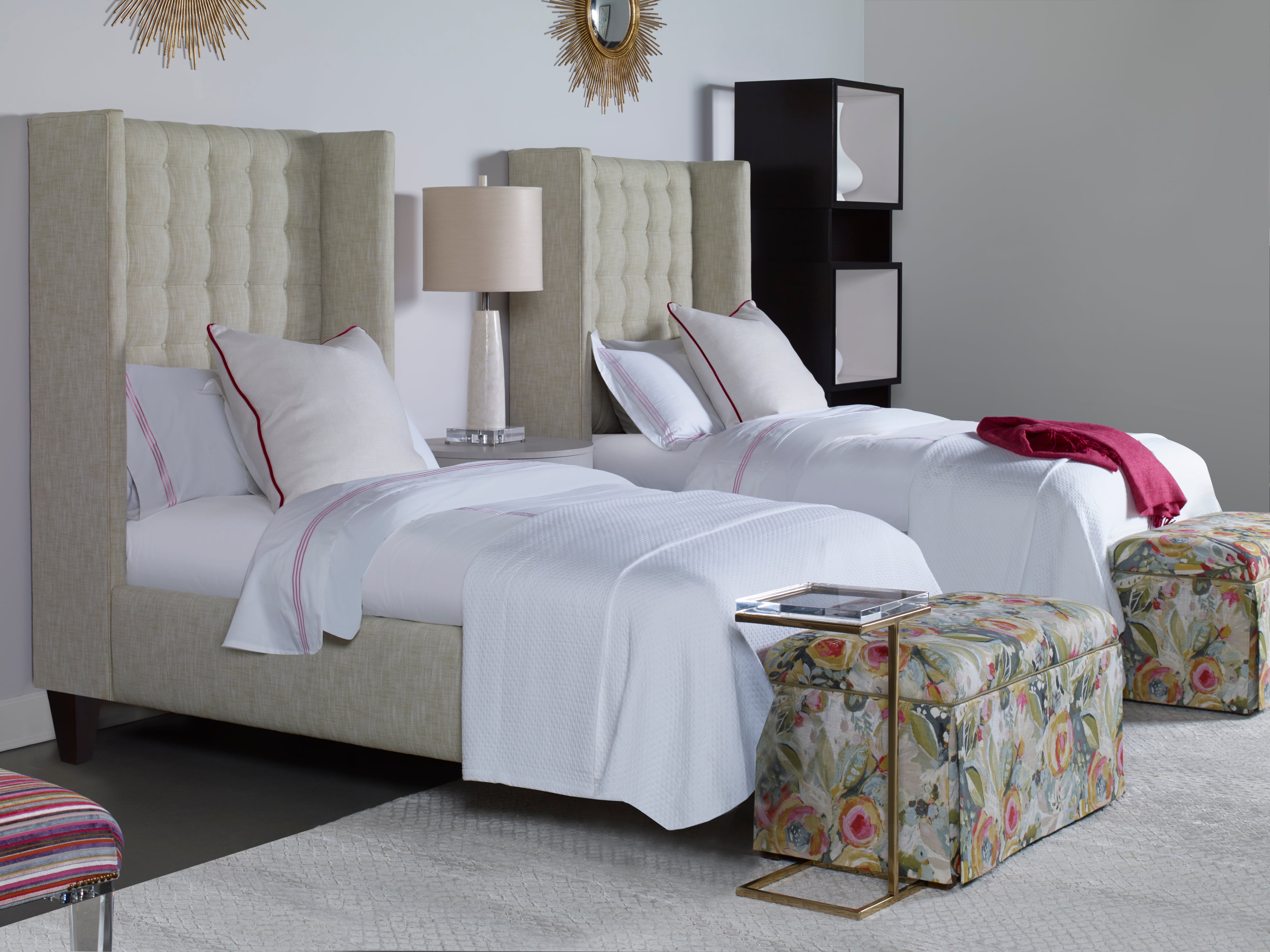 Details Low Wing Bed - Twin