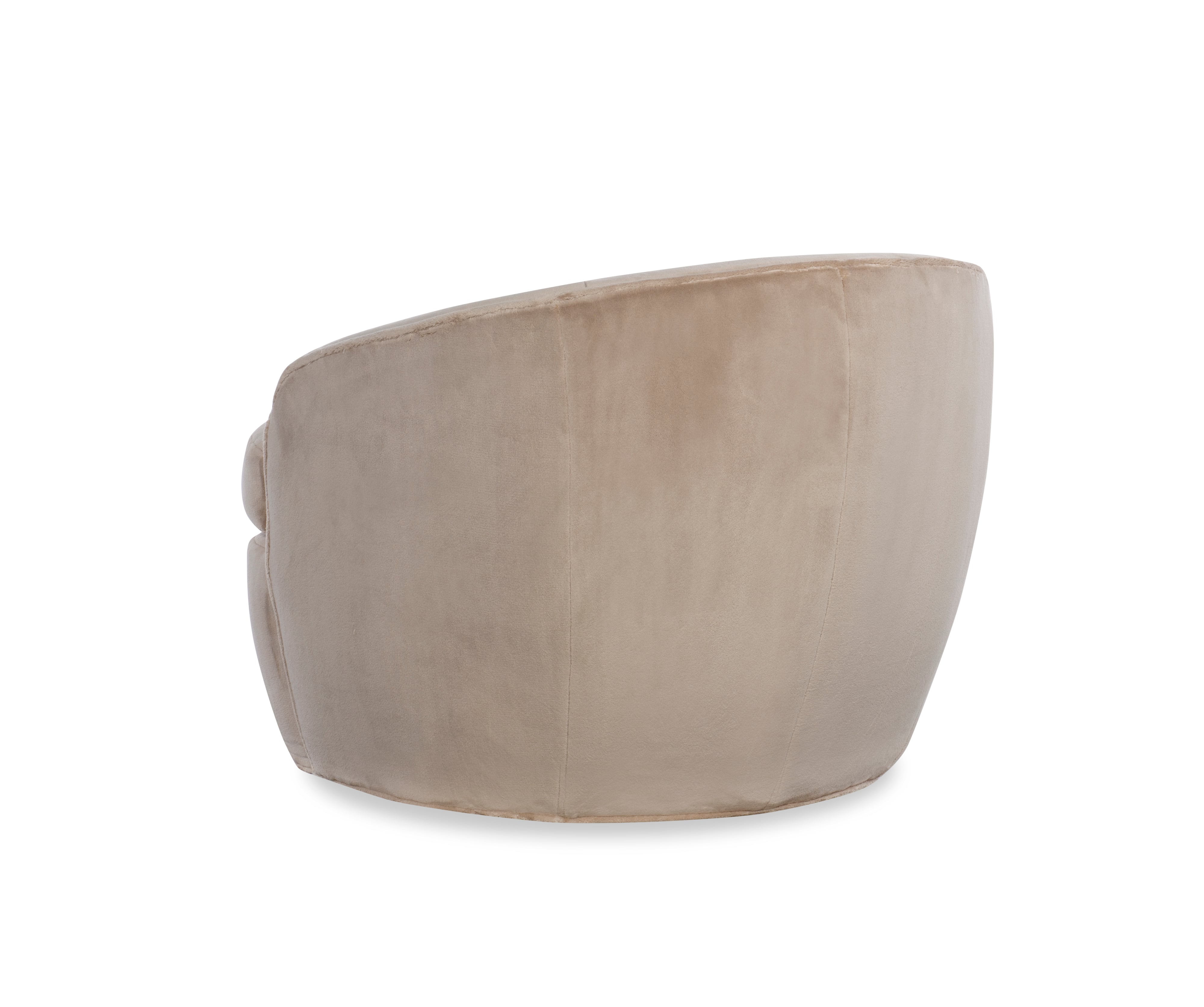 Century Century Signature Swivel Chair