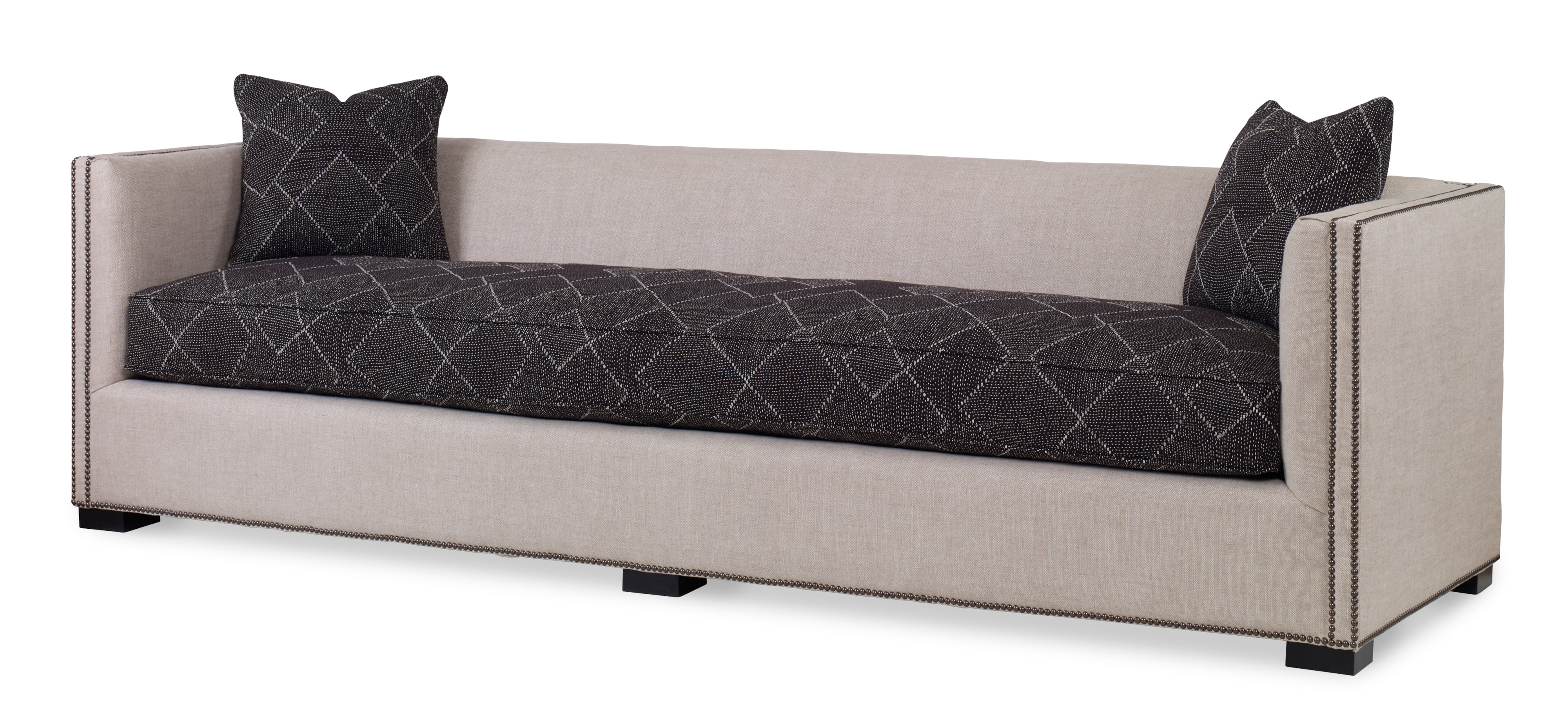Century Century Home Elegance Modern Chesterfield Large Sofa (Bench)