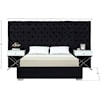 Meridian Furniture Grande Queen Bed (3 Boxes)