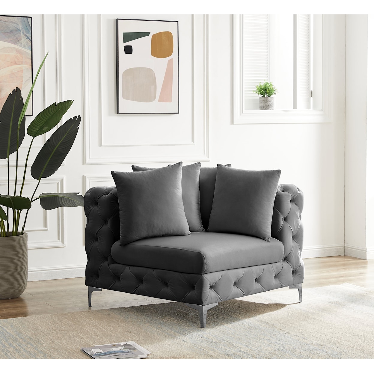 Meridian Furniture Tremblay Corner Chair