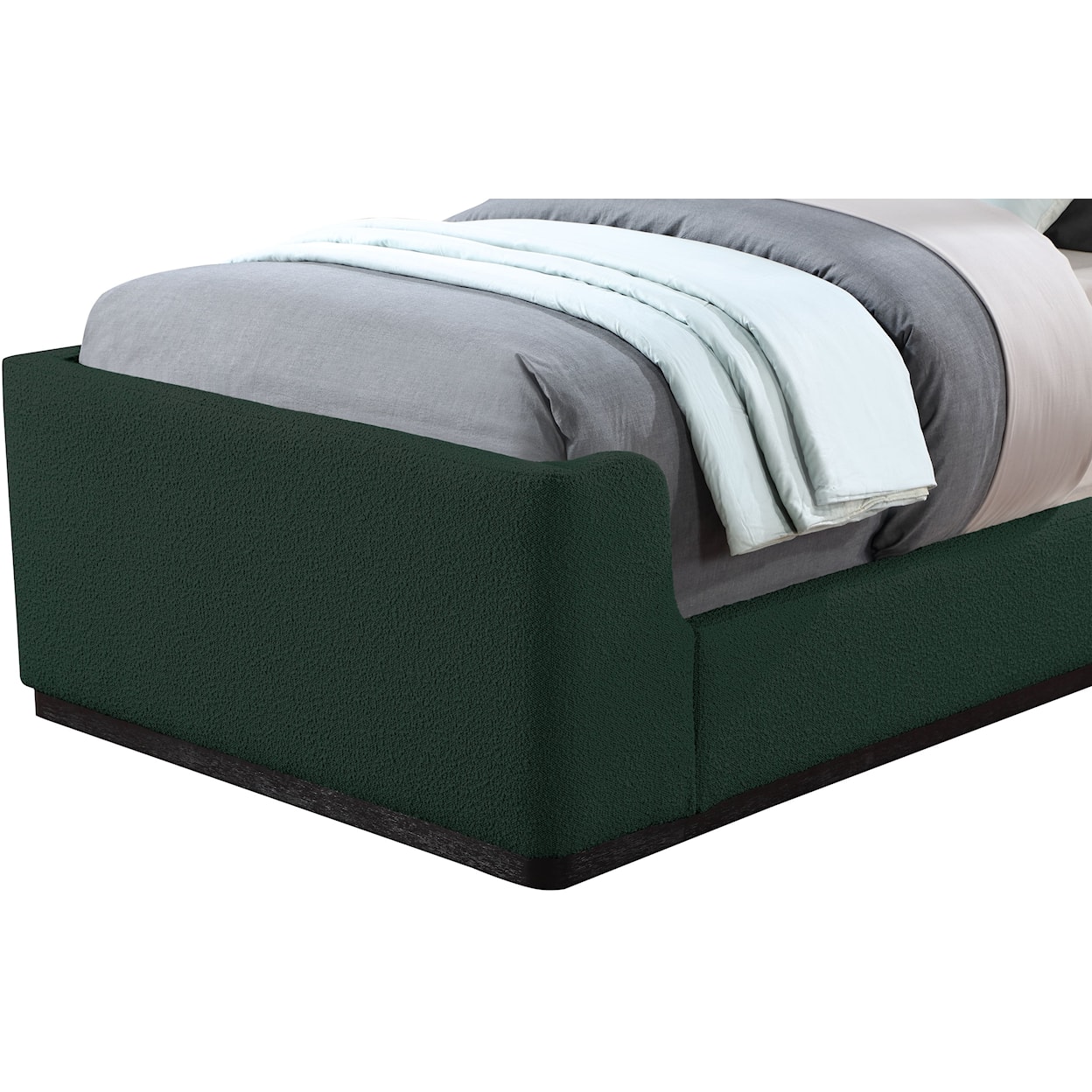 Meridian Furniture Oliver Twin Bed (3 Boxes)