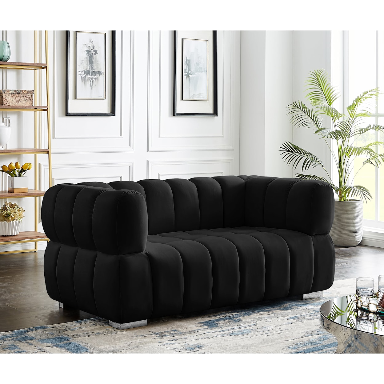 Meridian Furniture Gwen Loveseat