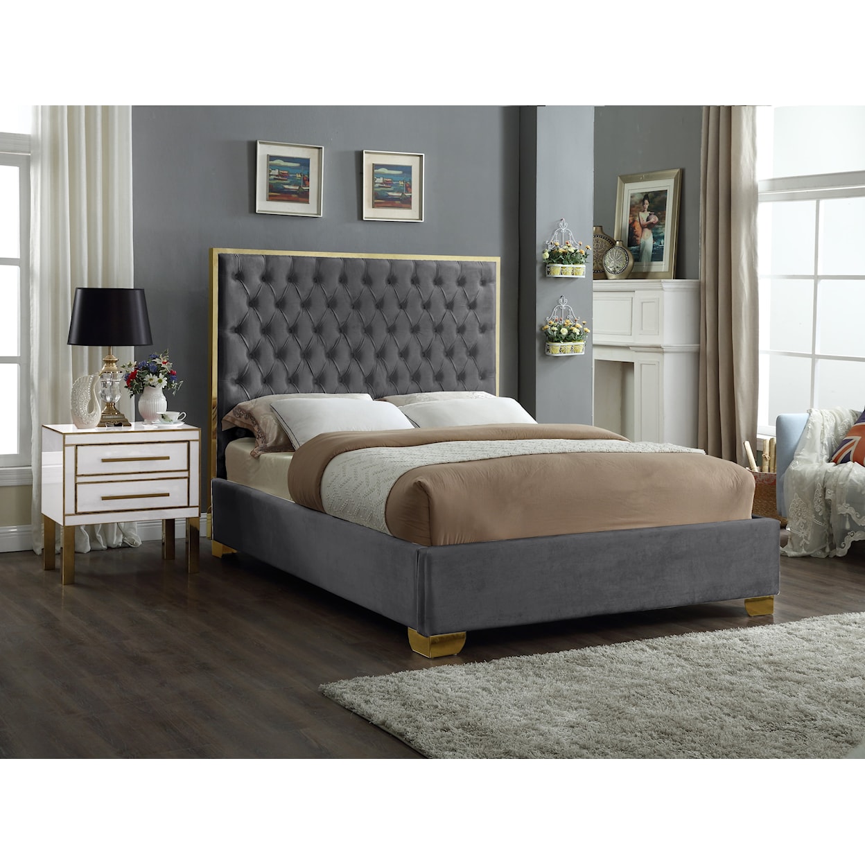 Meridian Furniture Lana Queen Bed