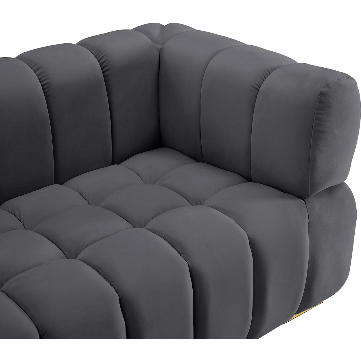 Meridian Furniture Gwen Loveseat