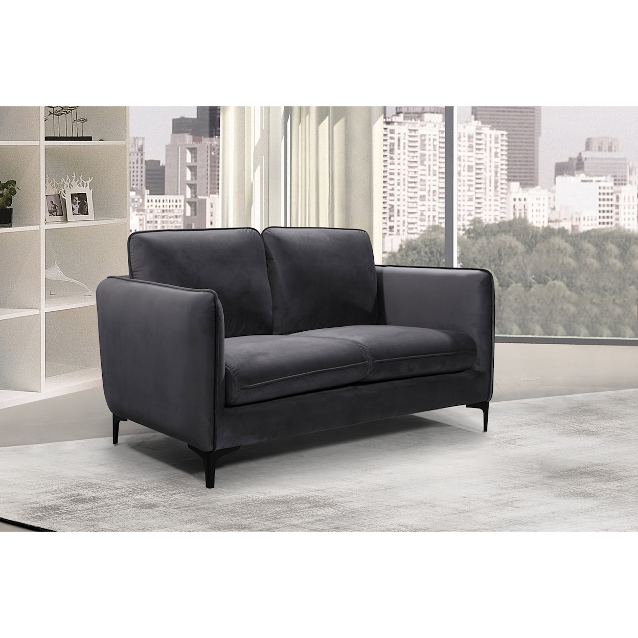 Meridian Furniture Poppy Loveseat