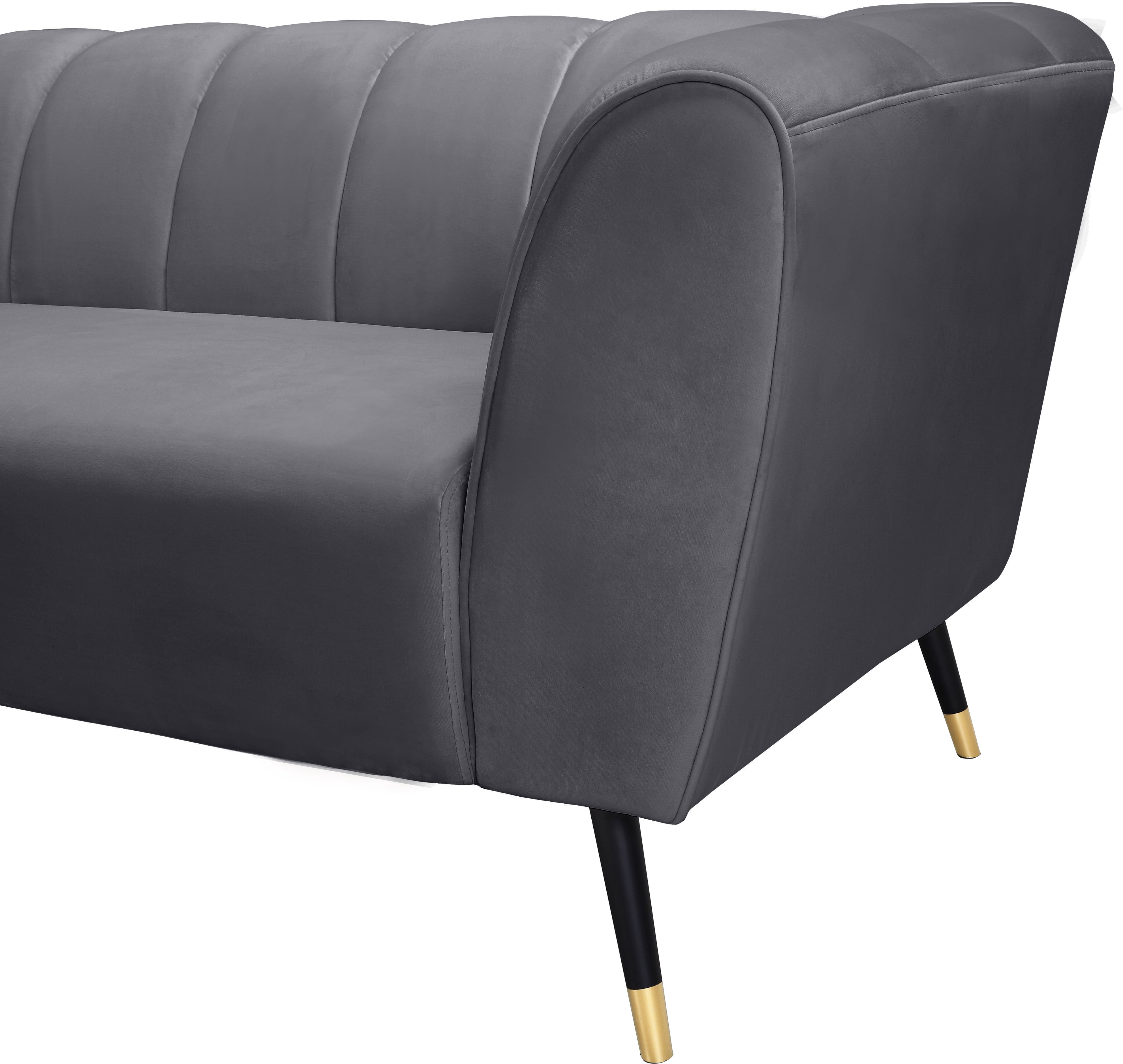Meridian Furniture Beaumont 626GreyS Contemporary Beaumont Sofa Grey