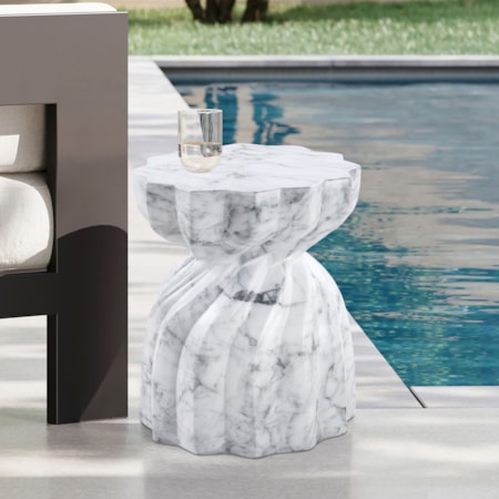 Indoor/Outdoor End Table