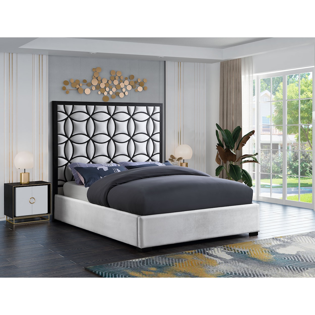 Meridian Furniture Taj Queen Bed