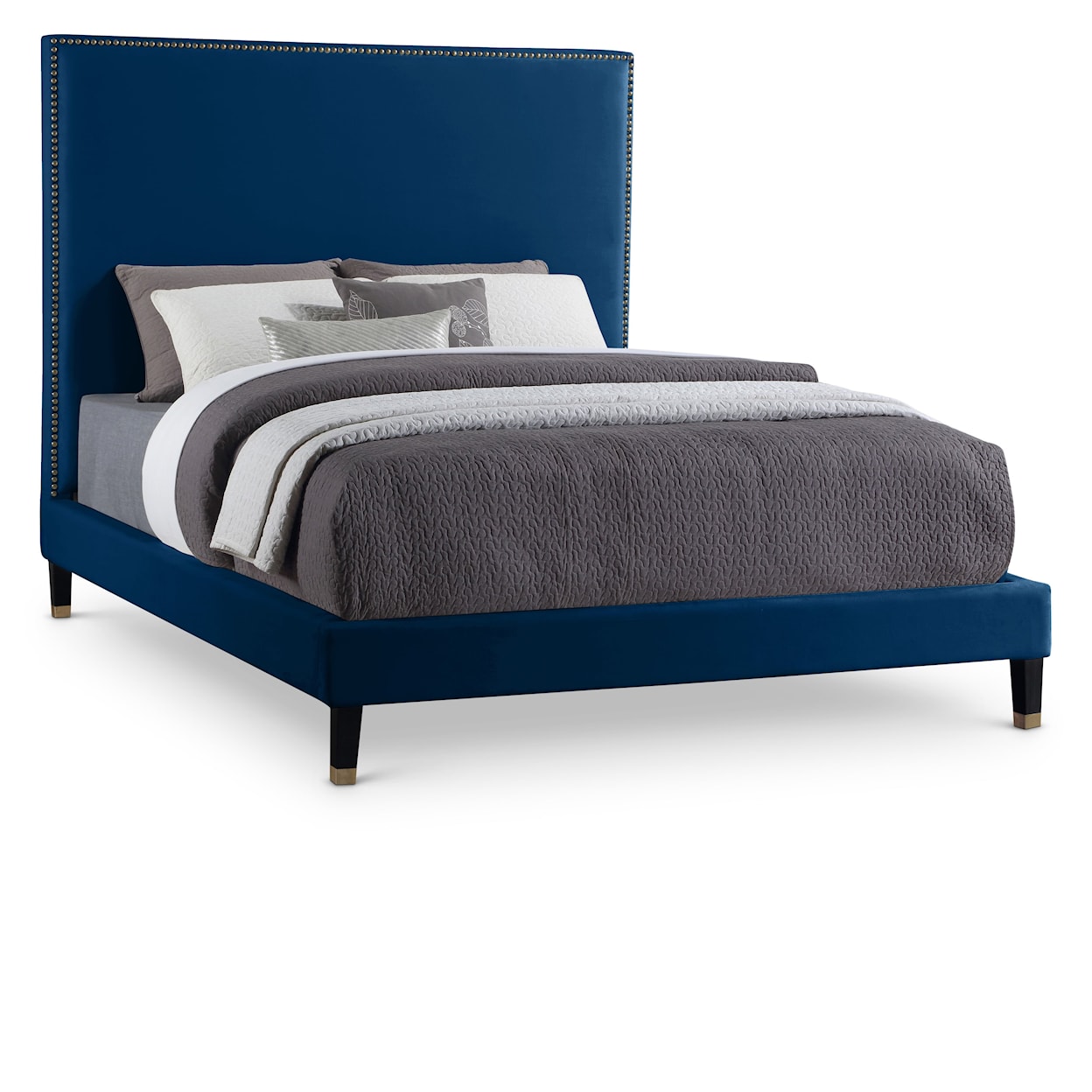 Meridian Furniture Harlie Full Bed