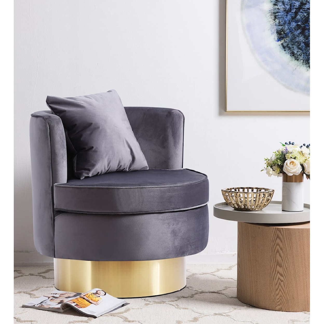 Meridian Furniture Kendra Accent Chair