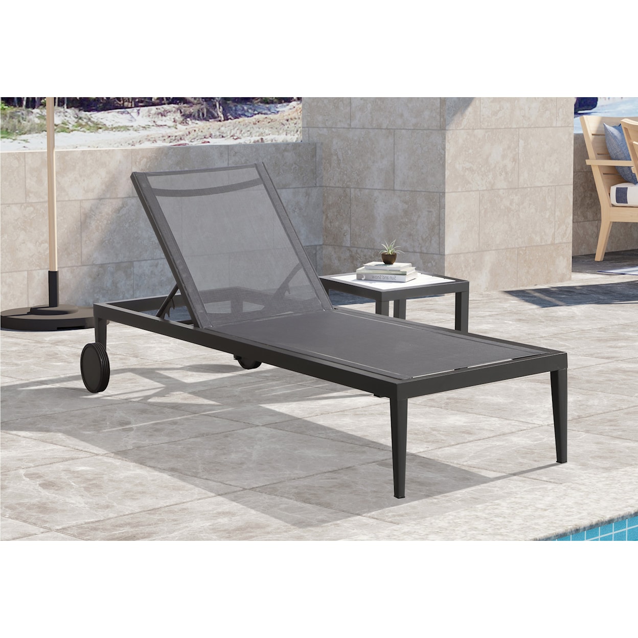 Meridian Furniture Nizuc Aluminum Mesh Chaise Lounge Chair