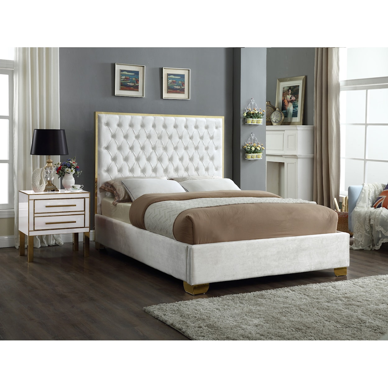 Meridian Furniture Lana Queen Bed