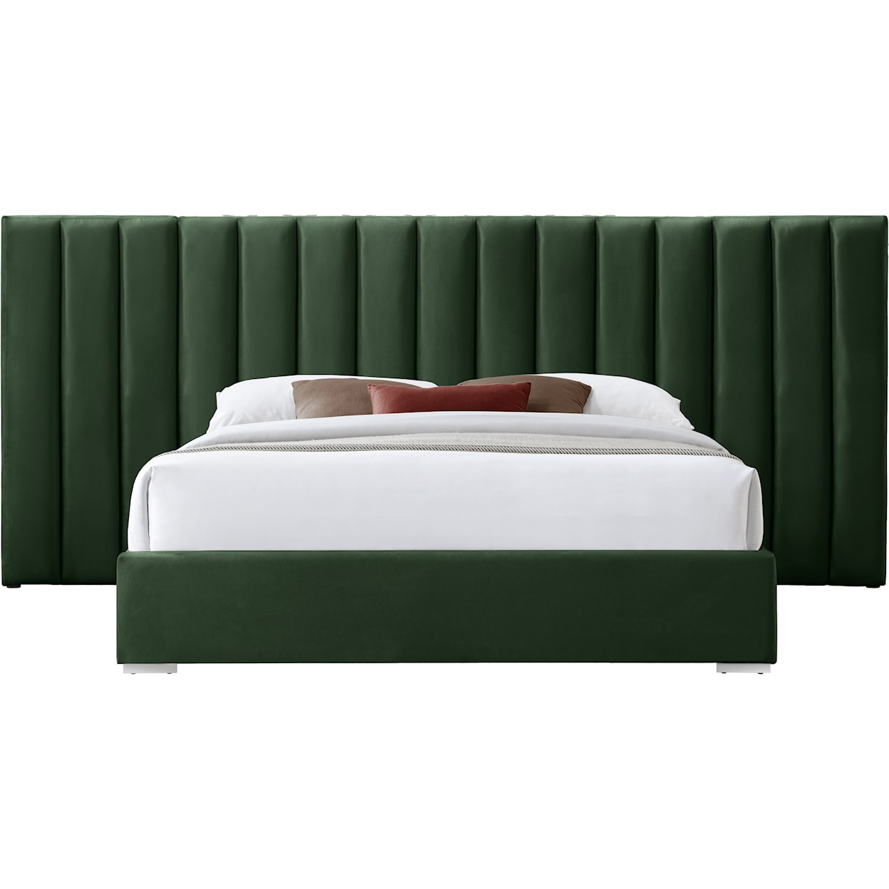 Meridian Furniture Pablo Queen Bed