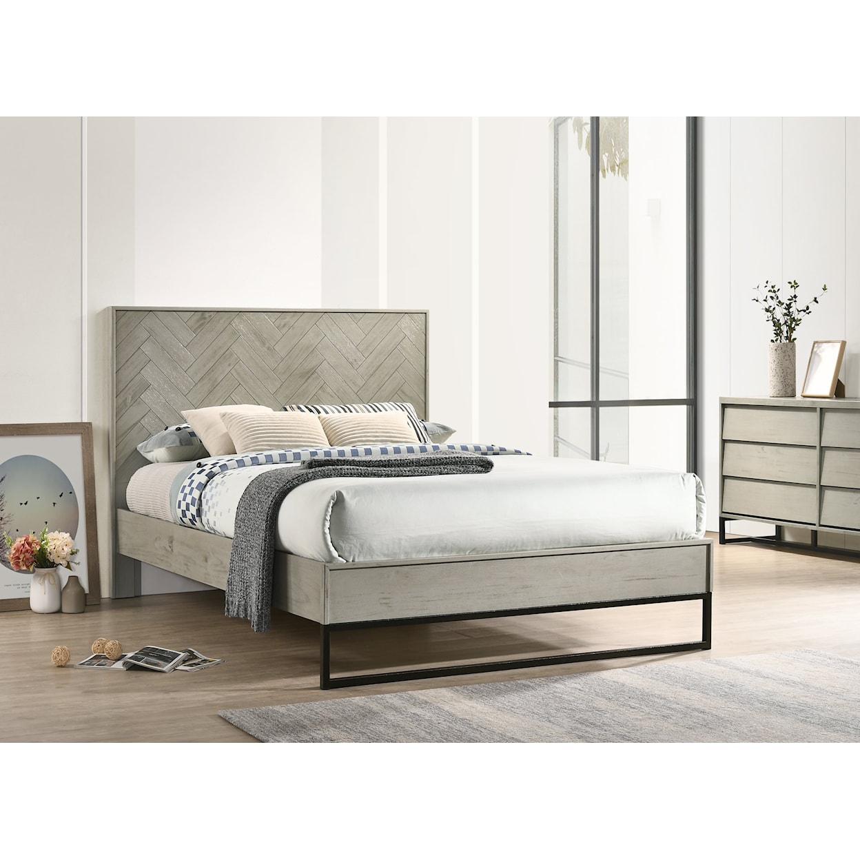 Meridian Furniture Weston King Panel Bed