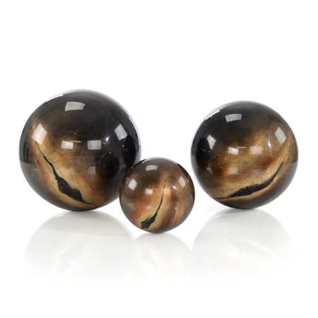 A Set of Three Decorative Lacero Balls