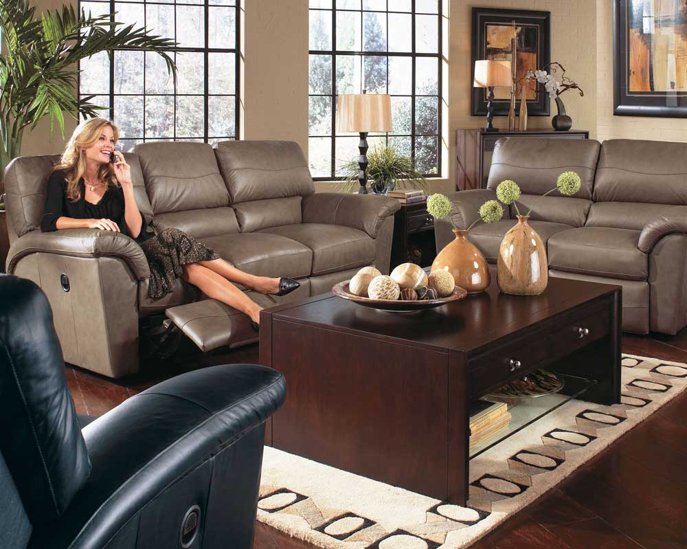 Reclining Living Room Group