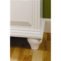 Beveled Moulding and Smooth Tapered Feet