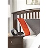 Rounded Headboard with Slat Design