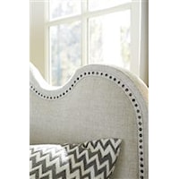 Linen Accents Add Warmth and Modern Appeal