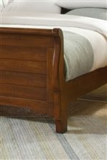 Curvy Detail & Panels on Sleigh Bed. 