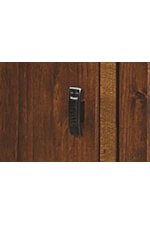 Items Feature Vertical and Horizontal Metal Pulls