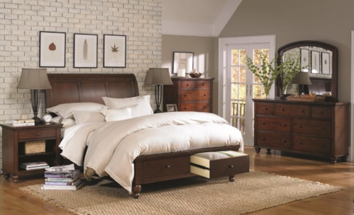 Transitional 4-Piece California King Sleigh Bedroom Set