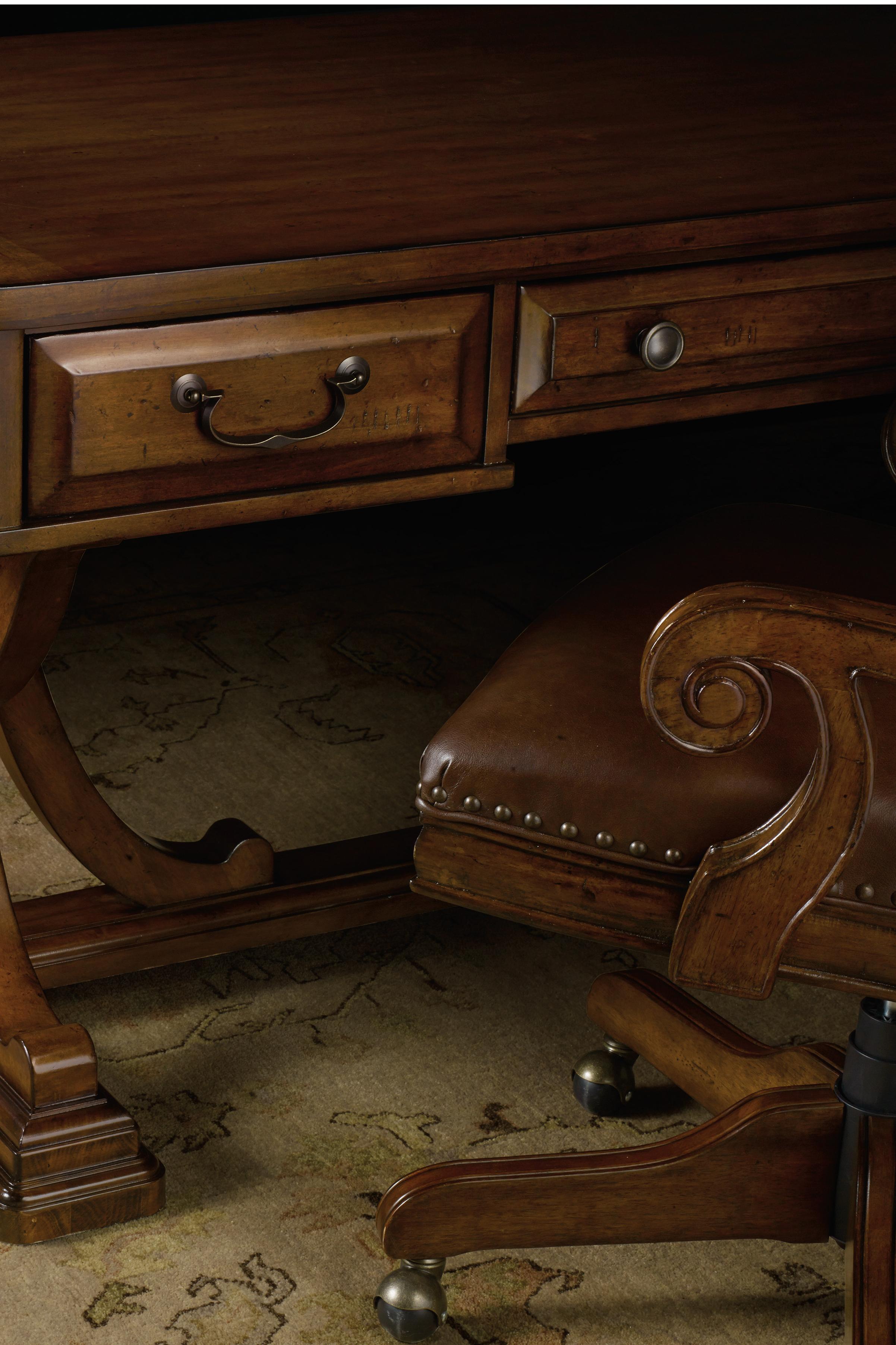 Hooker Furniture Tynecastle 9-Drawer Executive Desk