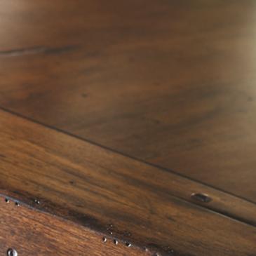 Distressed Tobacco Finish