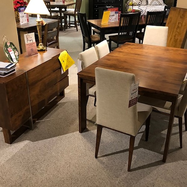 Clearance Furniture in Ottawa, IL
