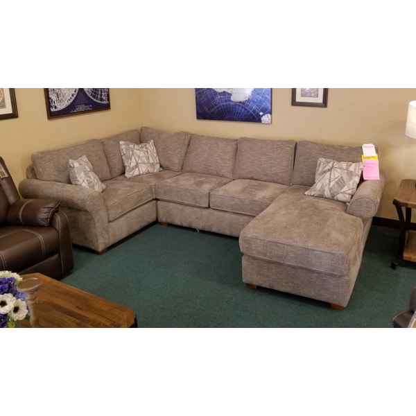 Clearance Furniture in Springfield, Oregon
