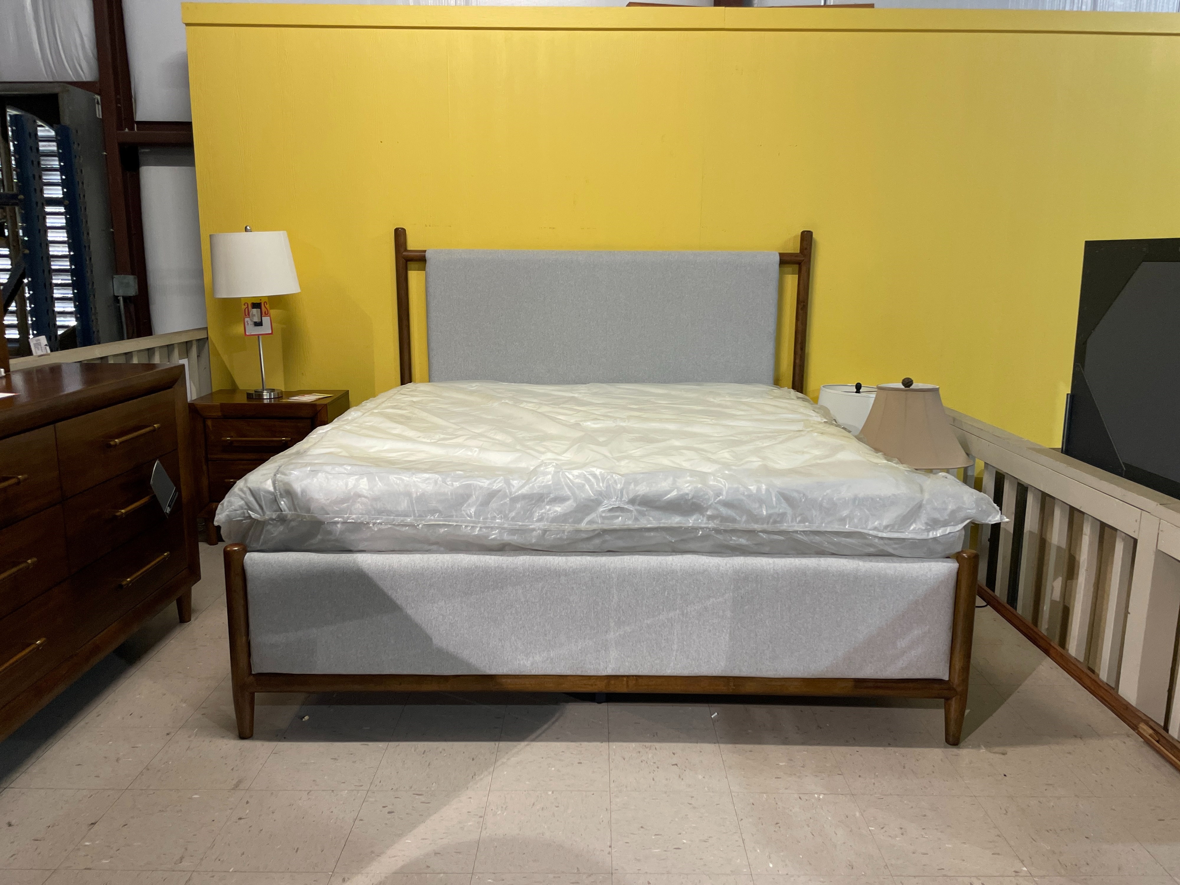 Lyncott Collection Queen Upholstered Panel Bed by Signature Design by Ashley