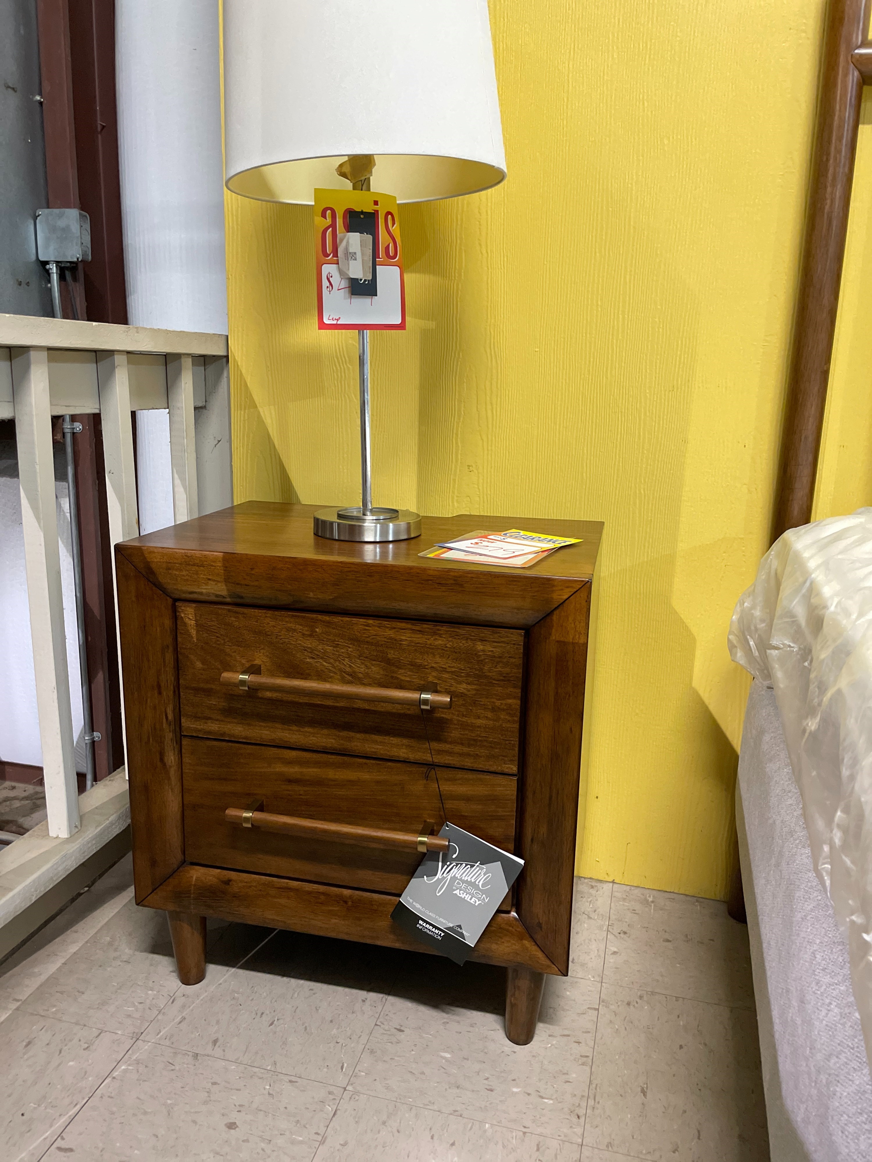 Lyncott Collection Mid-Century Modern 2-Drawer Nightstand by Signature Design by Ashley