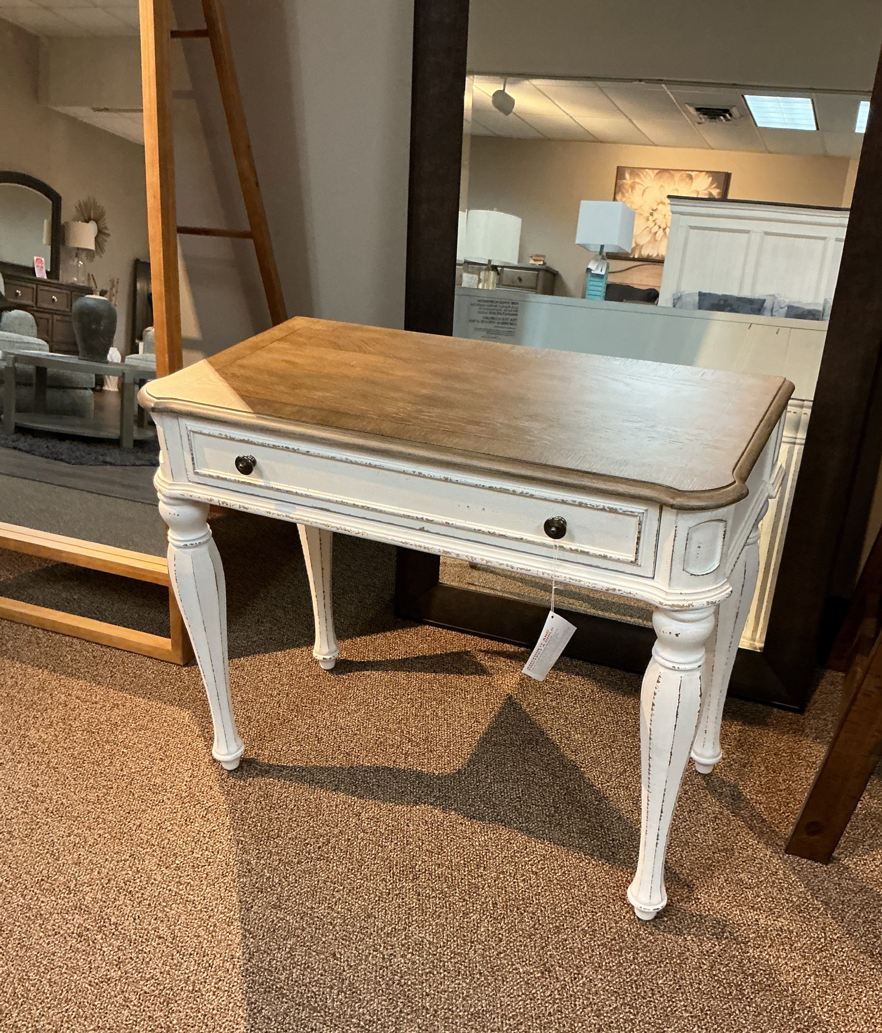 Accent Table w/ Vintage Look