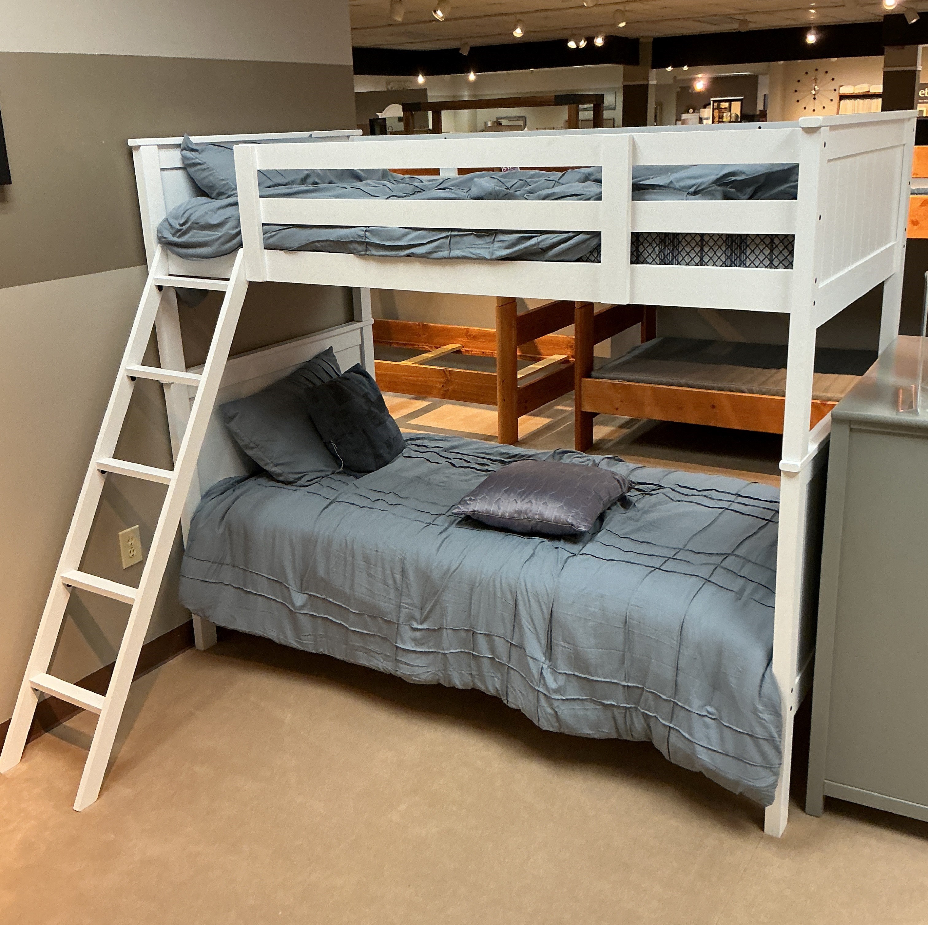 Twin/Twin Bunk Bed.