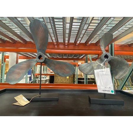 UTTERMOST CO.

PROPELLERS, SET OF 2

RUST BROWN W GREEN TARNISH

CAST FROM OLD PROPELLERS, THESE ITEMS SHOW NATURAL WEAR AND IMPERFECTIONS OF THE ORIGINAL

MATTE BLACK STEEL BASE

SM:  11 X 18 X 4, LG:  16 X 21 X 4