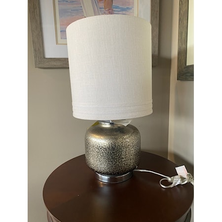 BASSETT MIRROR COMPANY INC
SHERMAN TABLE LAMP
Shade Size : 13 x 13 x 13--In White with trim
Ceramic base speckled in black and metallic silver
Silver Base