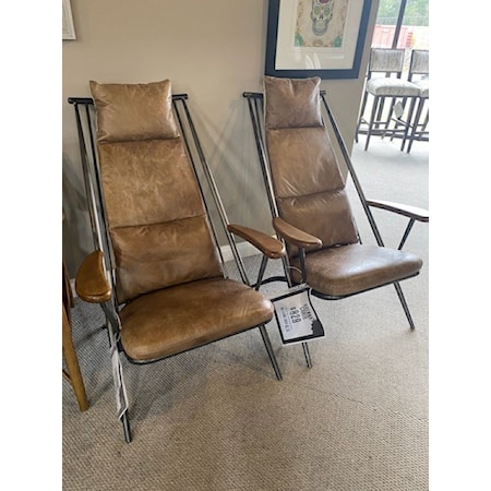 ACCENTRICS HOME

BRENNA ACCENT CHAIR

DISTRESSED BROWN LEATHER

PEWTER METAL FRAME

SEAT DEPTH: 21.25"

28.5 X 36.25 X 40

2 AVAILABLE