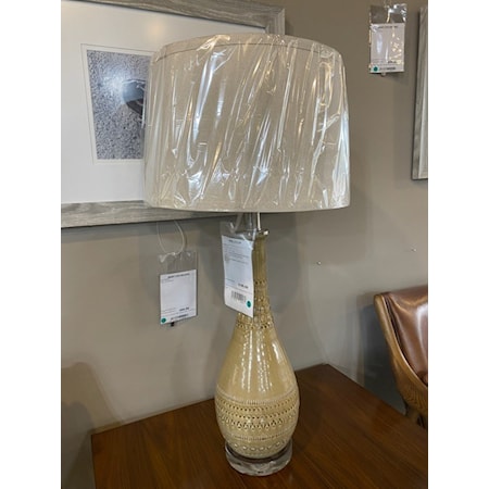 UTTERMOST CO.
NAKODA TABLE LAMP
31H, SHADE 11H X 17 DIA
EMBOSSED CERAMIC FINISHED IN LIGHT TAUPE GLAZE
PLATED BRUSHED NICKEL METAL DETAILS
CRYSTAL BASE
TAPERED ROUND HARDBACK SHADE IN LIGHT GRAY LINEN FABRIC