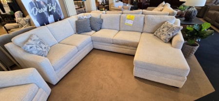 Hickory Craft 3 piece sectional with chaise. Measures 124 x 96.