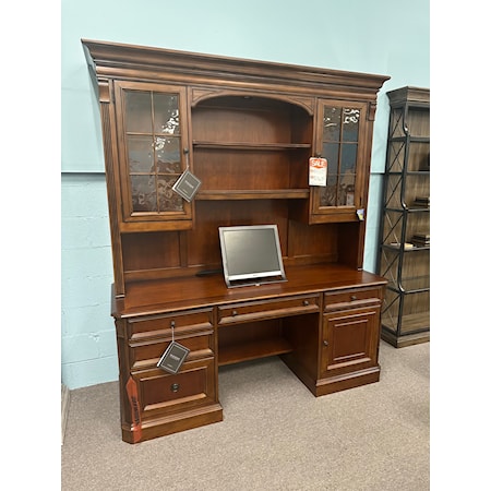 Home Office Hutch and Desk
Cherry Finish by Hooker Furniture
ID#97939 & ID#34326
