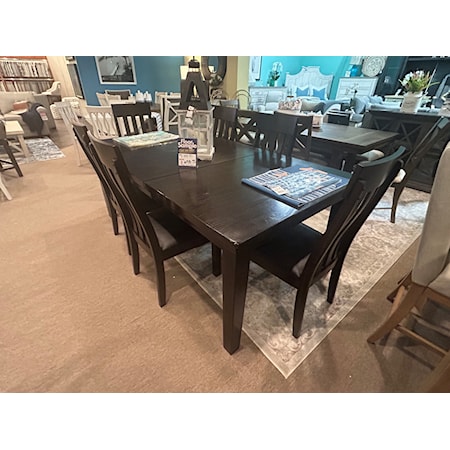 7 Piece Dining Set with Butterfly Leaf. Table and 6 chairs. Scratches on table. 